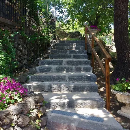 Aprisa Casa vacanze Piedimonte Etneo