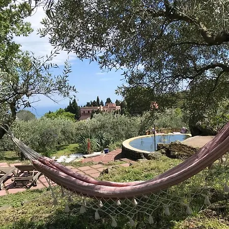 Aprisa * Piedimonte Etneo