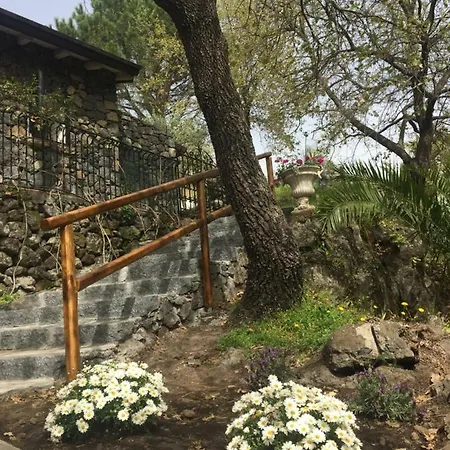 Aprisa Casa de Férias Piedimonte Etneo